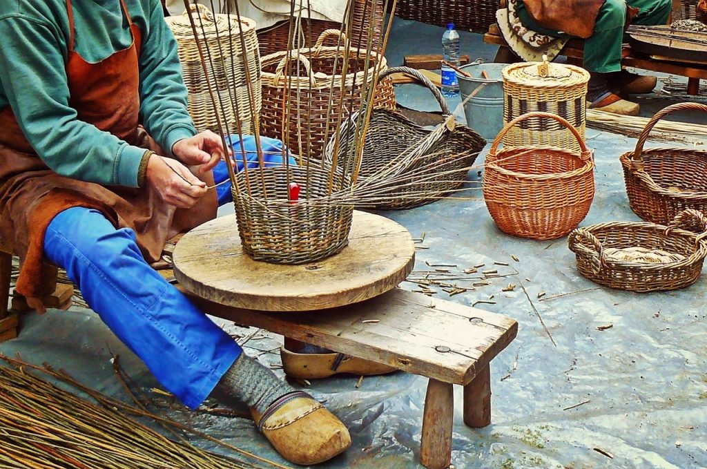 the arts and crafts movement - weaving